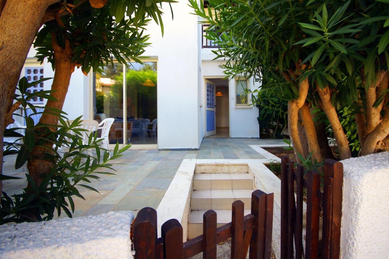 Resitour - Paphos Gardens Apartment Exterior foto
